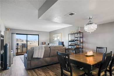 Welcome to this beautifully updated 2 bedroom, 1.5 bath condo - photo 6
