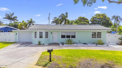 Rare corner lot three bedroom two bath with garage east of US - photo 1