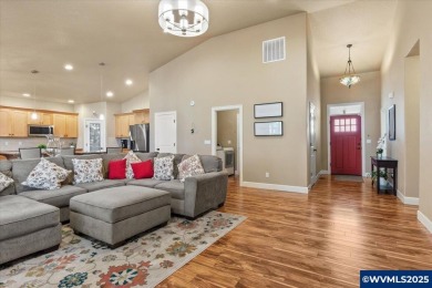 Private 5th bdrm suite w/separate exterior entrance highlights