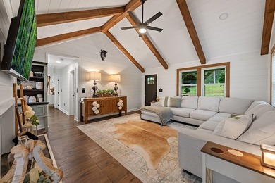 Modern Mountain Sanctuary: The Best of Both Worlds Welcome to - photo 5