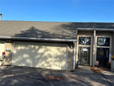 Lake Townhome/Townhouse For Sale in Little Canada, Minnesota