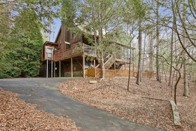 MOTIVATED SELLER! Ready to leave the noise behind? Welcome to - photo 1