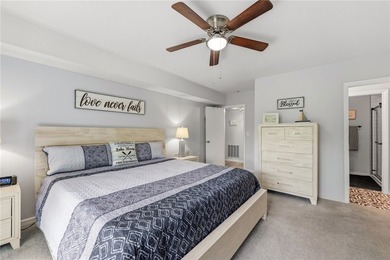 Wake up to lake views and enjoy carefree living in this - photo 15