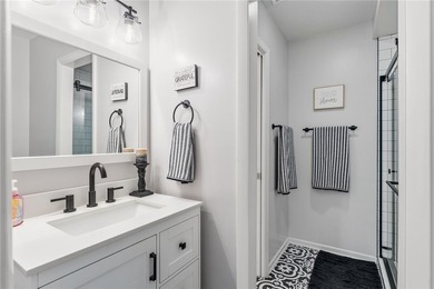 Wake up to lake views and enjoy carefree living in this - photo 16