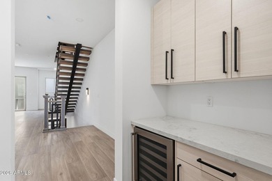 Discover elevated urban living at Seneca Luxury Condominiums, a - photo 18