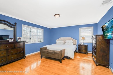 Welcome to this beautifully maintained single-family home - photo 19