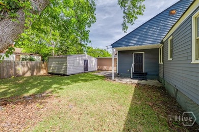 Convenient and cute with character, close to Historic downtown - photo 31