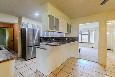 Beautiful home with shop building on an acre mol waiting for you - photo 10