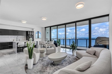 This high-floor corner residence at Echo Brickell offers 1,625