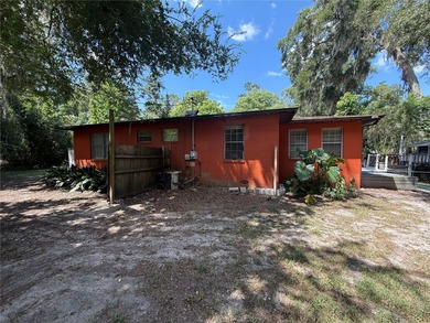 Brick 3 bedroom/2 bathroom home in SW Gainesville on a .75 acre - photo 14