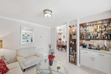 Beautifully maintained three bedroom, two bathroom With option - photo 14