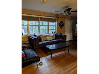 Brick 3 bedroom/2 bathroom home in SW Gainesville on a .75 acre - photo 16