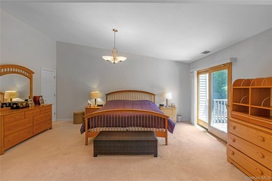 Welcome to 63 Lisa Drive, a beautifully maintained 3-bed and 2 - photo 19