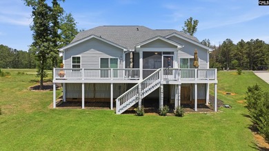 Welcome to lake living at its finest! This beautifully updated - photo 28