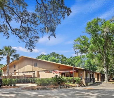 Incredible opportunity to own your own mid-Island restaurant! - photo 28