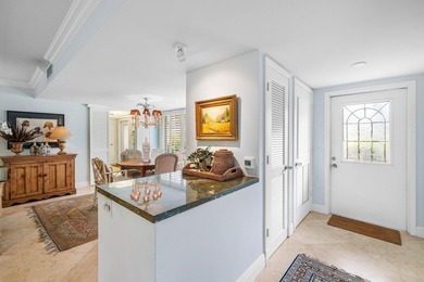 Beautifully appointed 1st-floor 2BR split floor plan residence - photo 6