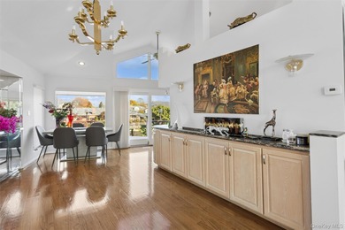 Opportunity Knocks! Welcome to this stunning South Merrick - photo 8