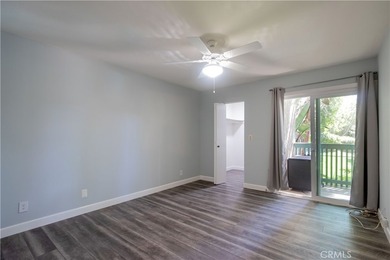 Positioned within the lush, gated enclave of Stoneybrook Villas - photo 14