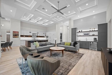 Welcome to an exceptional coastal retreat, where modern luxury - photo 14