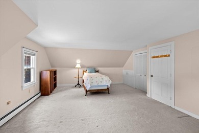 Lovingly cared for by one family since it was built, this - photo 22