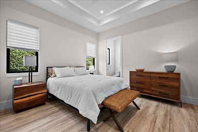 Welcome to an exceptional coastal retreat, where modern luxury - photo 24