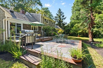 Lovingly cared for by one family since it was built, this - photo 28