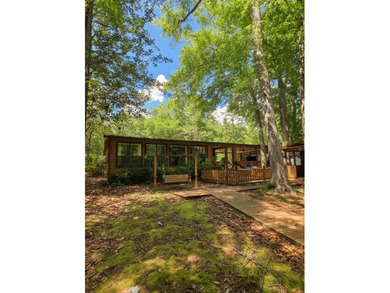 Lakefront Opportunity with Endless Potential! This 3-bedroom - photo 28