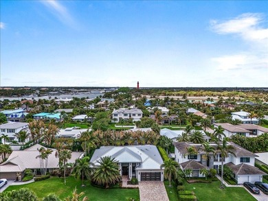 Welcome to an exceptional coastal retreat, where modern luxury - photo 37