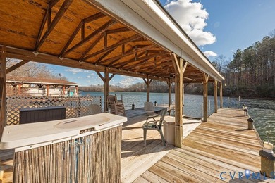Welcome to this beautiful lakefront property in the sought-after - photo 38
