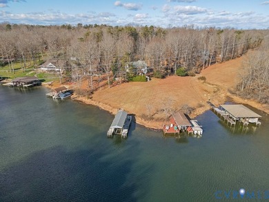 Welcome to this beautiful lakefront property in the sought-after - photo 39