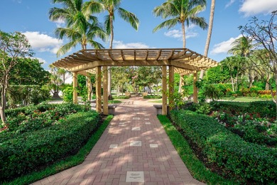 Welcome to an exceptional coastal retreat, where modern luxury - photo 40