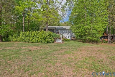 Welcome to this beautiful lakefront property in the sought-after - photo 44