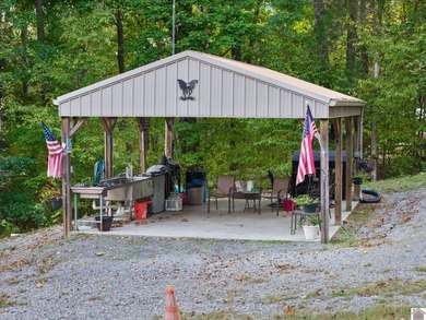 Rockcastle!! This Barn-dominium is on the market for the 1st - photo 5
