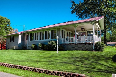 Kentucky Lake Home For Sale in Hardin Kentucky