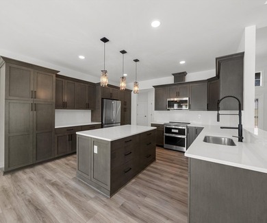 The ''Joshua'' ranch style home w/upgraded 3-car attached garage - photo 7