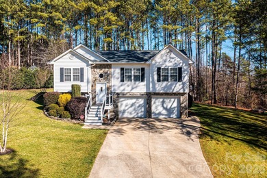 Lake Hickory Home Active Under Contract in Hickory North Carolina