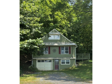 Lake Home For Sale in Nelson, New York