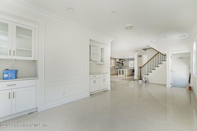 You don't want to miss this spectacular center hall colonial in - photo 14