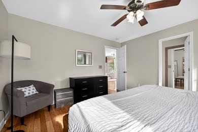 Fully furnished lake-area retreat located in The Falls at Center - photo 17