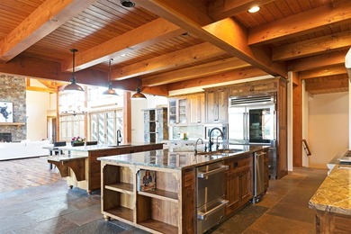 Located within the Blue Mountain neighborhood of Missoula, this - photo 22