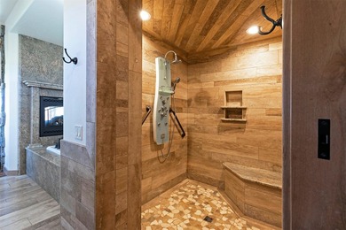 Located within the Blue Mountain neighborhood of Missoula, this - photo 31