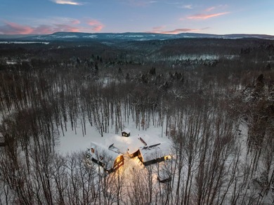 (private lake, pond, coastal) Home For Sale in Newport New York