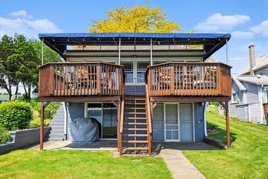 Enjoy refined year-round living on the shores of beautiful Round - photo 32
