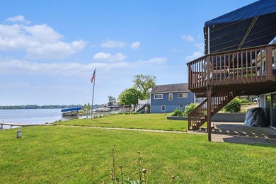 Enjoy refined year-round living on the shores of beautiful Round - photo 35