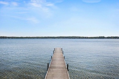 Enjoy refined year-round living on the shores of beautiful Round - photo 37