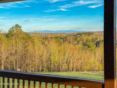 Set against a backdrop of year-round mountain views, this - photo 7