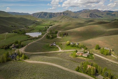 This premium elevated lot has mountain views in all directions - photo 7