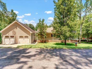 Lakefront Living on Cherokee Lake with New Dock and Stunning View - Lake Home For Sale in Mooresburg, Tennessee