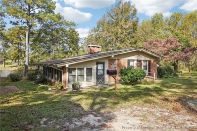 (private lake, pond, creek) Home For Sale in Sanford North Carolina