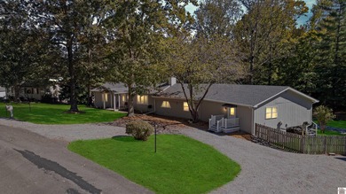 Lake Home For Sale in Murray, Kentucky